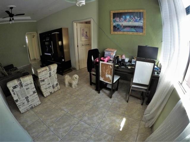 #4 - Casa para Venda em Santos - SP - 1