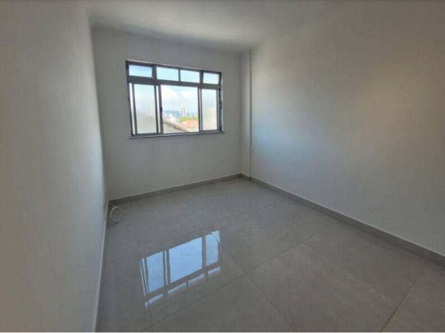 #30 - Apartamento para Venda em Santos - SP - 3