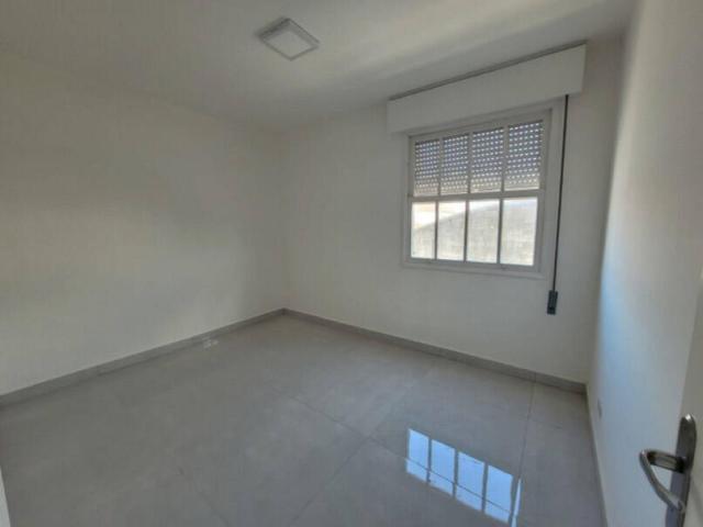 Apartamento para Venda em Santos - 4