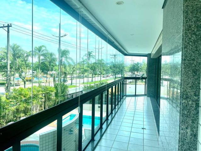 #32 - Apartamento para Venda em Santos - SP - 1