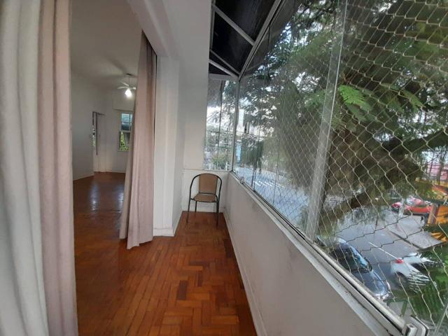 #7 - Casa para Venda em Santos - SP - 2