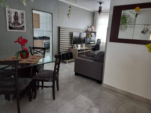 #40 - Apartamento para Venda em Santos - SP - 2