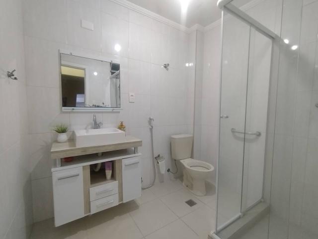 #52 - Apartamento para Venda em Santos - SP - 2
